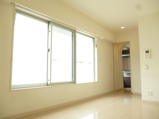 物件内観写真6　(別号室参考写真)