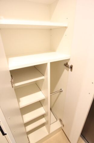 物件内観写真19　(別号室参考写真)