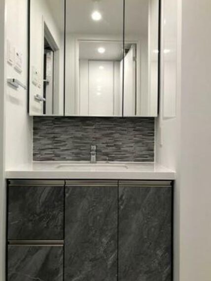 物件内観写真10　(別号室参考写真)