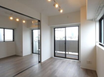 物件内観写真3　(別号室参考写真)