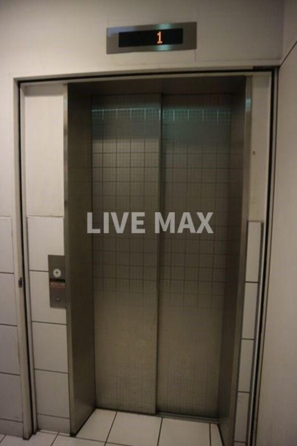 ロビー・ラウンジ