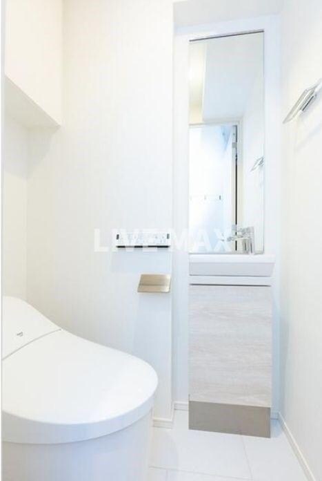 物件内観写真10　(別号室参考写真)