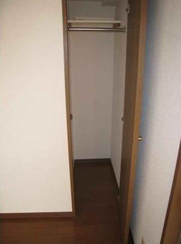 収納(別号室参考写真)