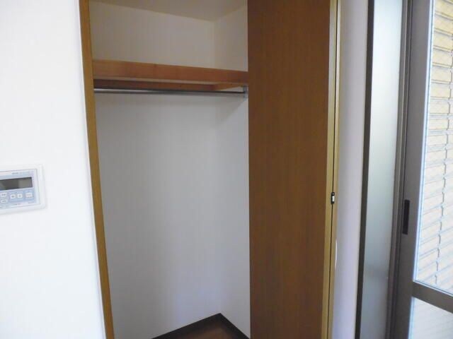 物件内観写真9　(別号室参考写真)