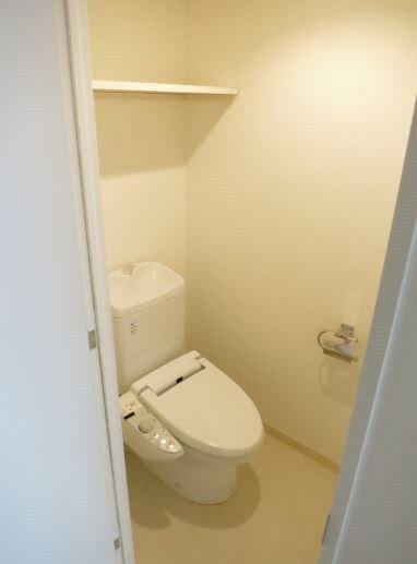 物件内観写真9　(別号室参考写真)