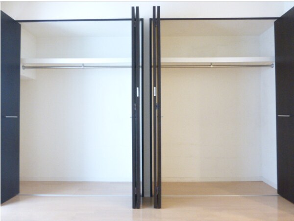 収納(★《見学予約受け付け中》設備充実のハイグレード賃貸マンション)