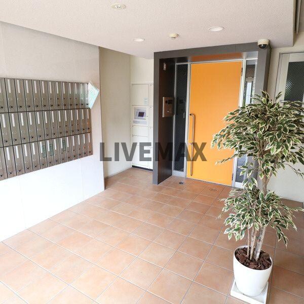 物件外観写真3　(別号室参考写真)