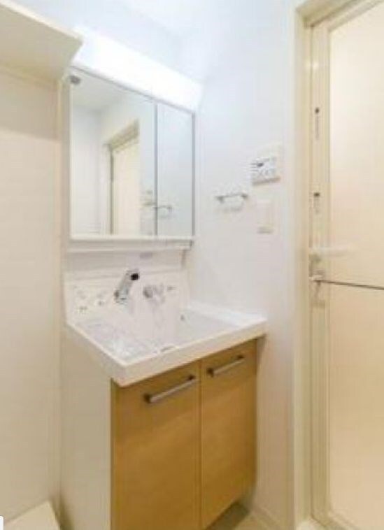 物件内観写真9　(別号室参考写真)