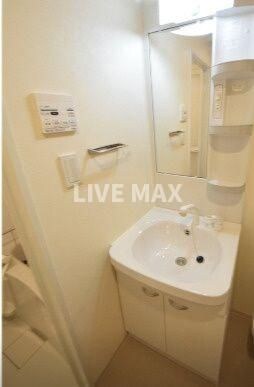 物件内観写真8　(別号室参考写真)