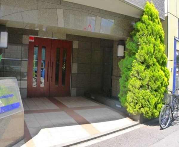 エントランス(★《見学予約受け付け中》設備充実のハイグレード賃貸マンション)