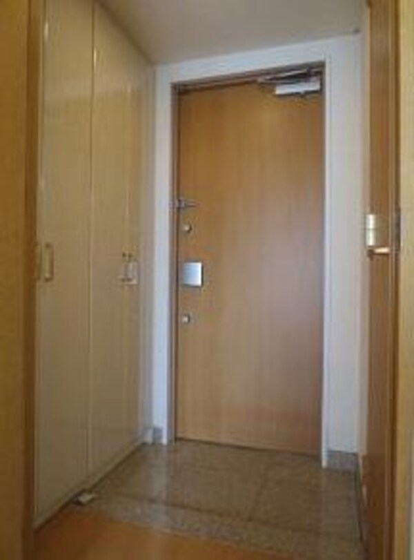 玄関(～1日の始まりはキレイな玄関から～)