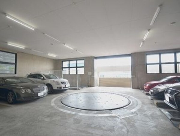 駐車場(　★《見学予約受け付け中》設備充実のハイグレード賃貸マンショ)