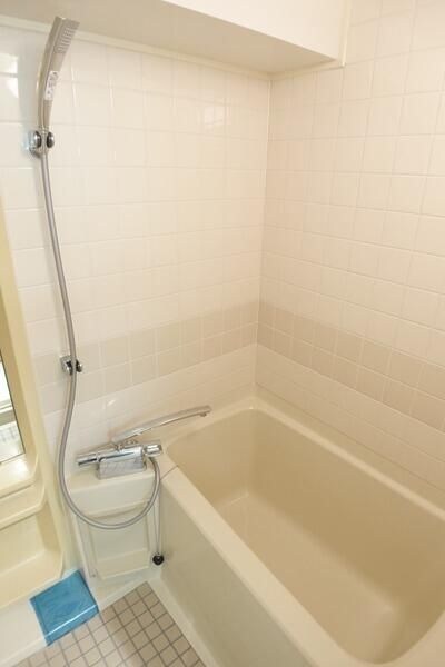 物件内観写真9　(別号室参考写真)