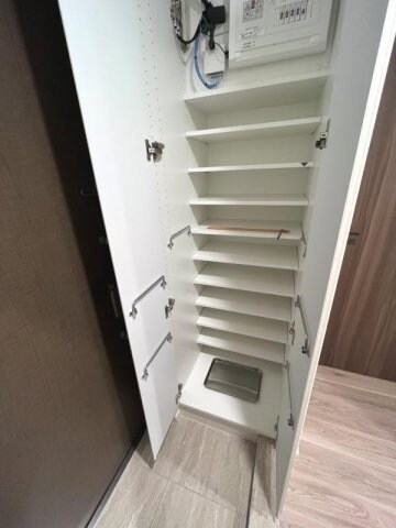 物件内観写真4　(モデルルーム写真)