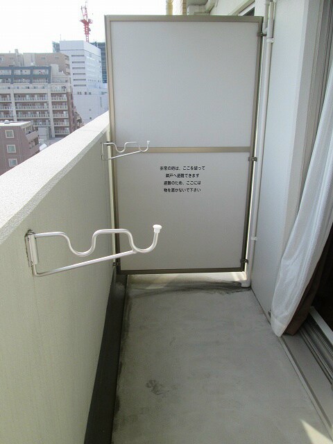 物件内観写真12　(バルコニー)