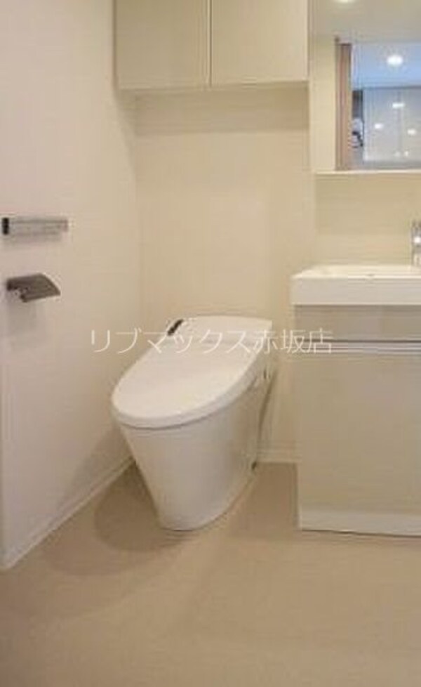 トイレ(設備充実のハイグレード賃貸マンションです。)