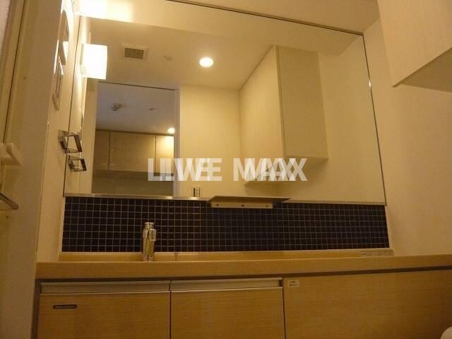 物件内観写真12　(別号室参考画像)