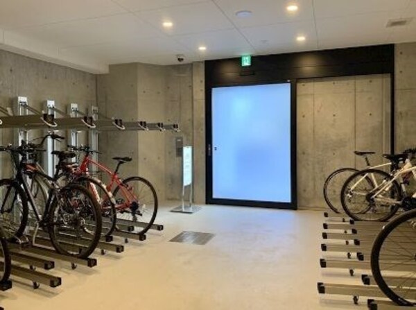 駐車場(駐輪場)