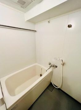 物件内観写真9　(追焚機能付バス)