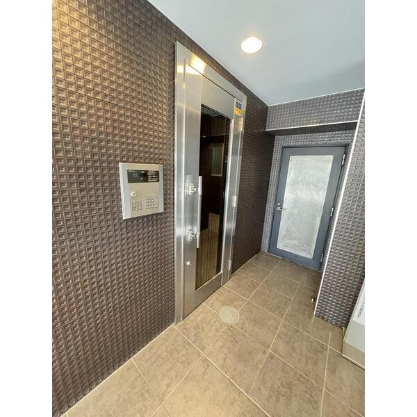 ロビー・ラウンジ