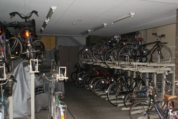 物件内観写真14　(駐輪場)