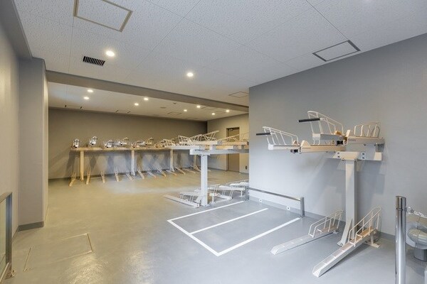 ロビー・ラウンジ(駐輪場)