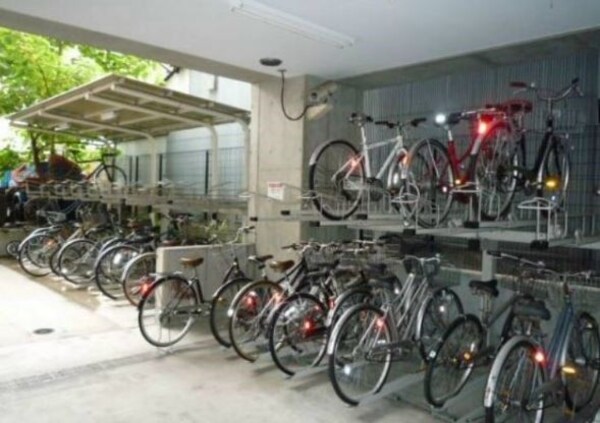 建物設備(駐輪場)