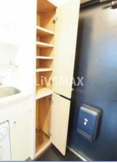 物件内観写真4　(《家具・家電付き住戸》)