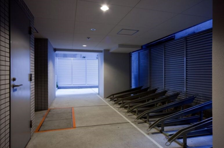 物件外観写真6　(駐輪場)