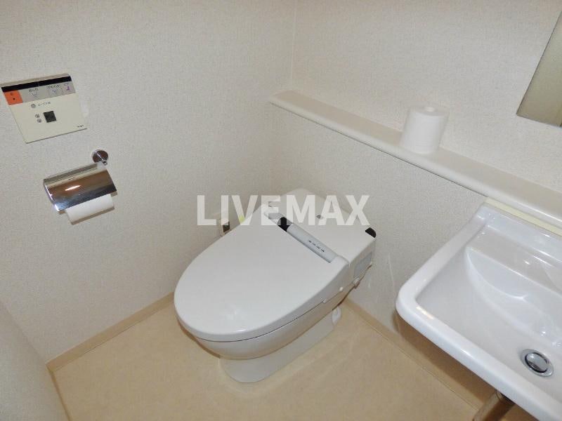 物件内観写真12　(別号室参照写真)