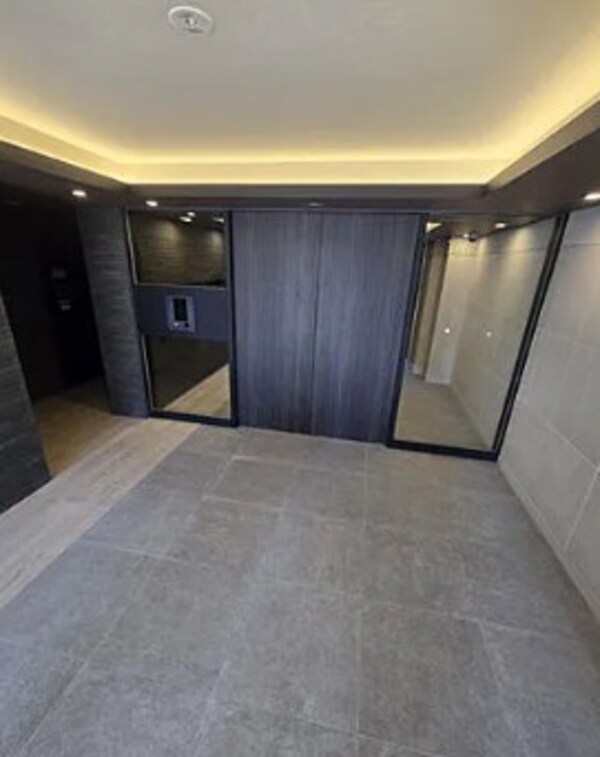 ロビー・ラウンジ