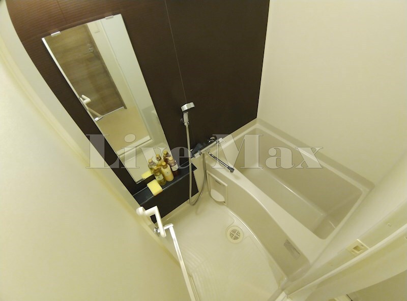 物件内観写真9　(別号室参照写真)