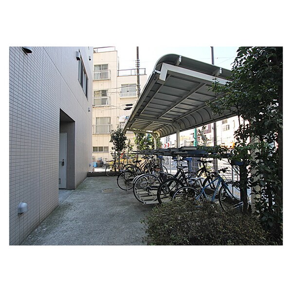 その他(駐輪場)