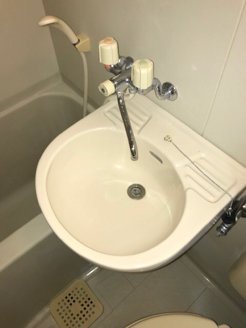 物件内観写真11　(別号室参考写真)