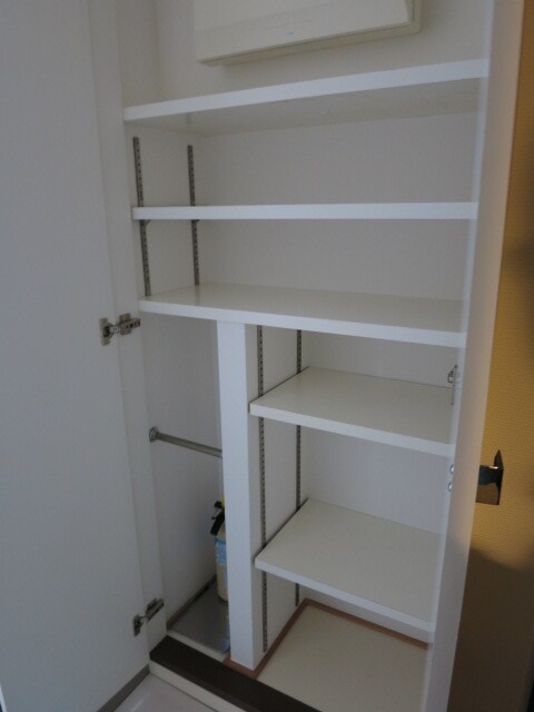 物件内観写真15　(シューズボックス)