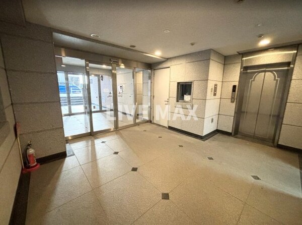 ロビー・ラウンジ