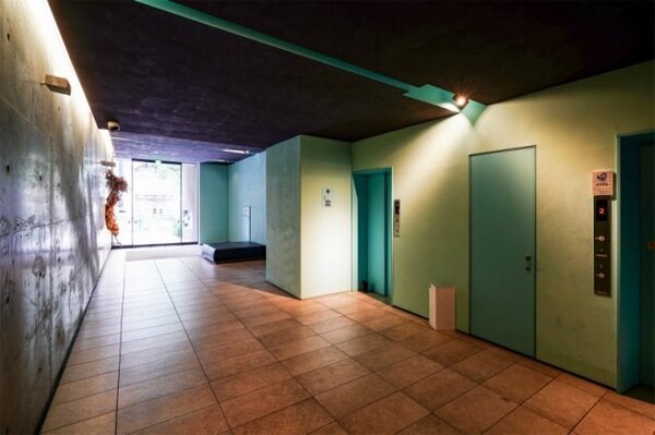 ロビー・ラウンジ