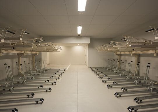 物件外観写真4　(駐輪場)