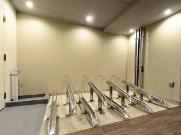 駐車場(駐輪場)