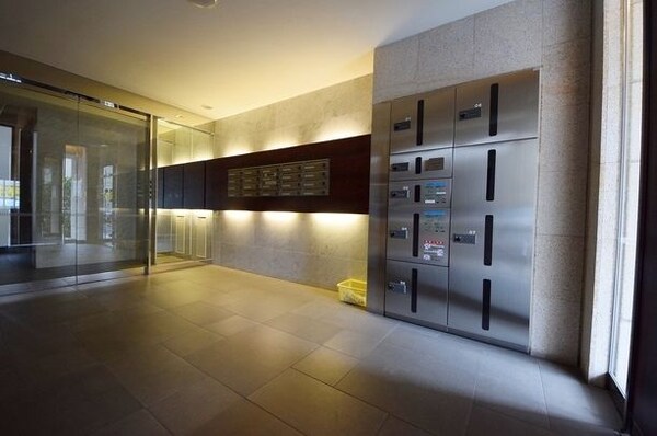 ロビー・ラウンジ