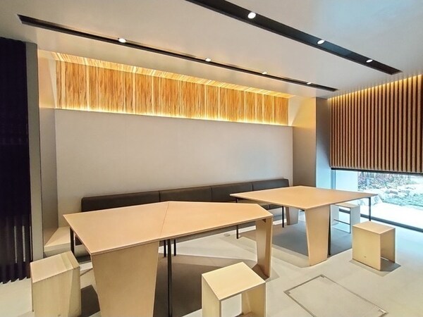 ロビー・ラウンジ