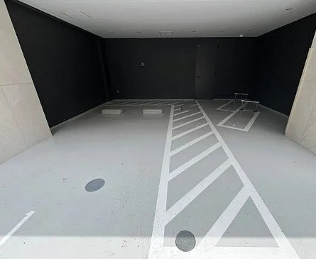 物件内観写真23　(駐輪場)