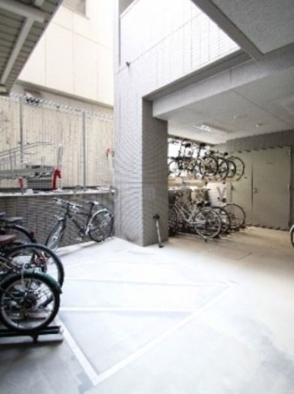 駐車場(駐輪場)