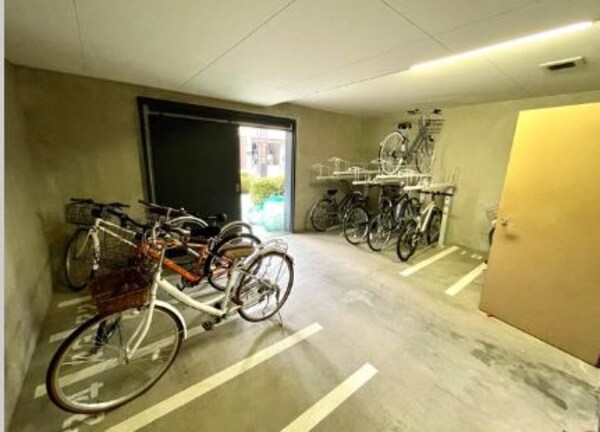 駐車場(駐輪場)