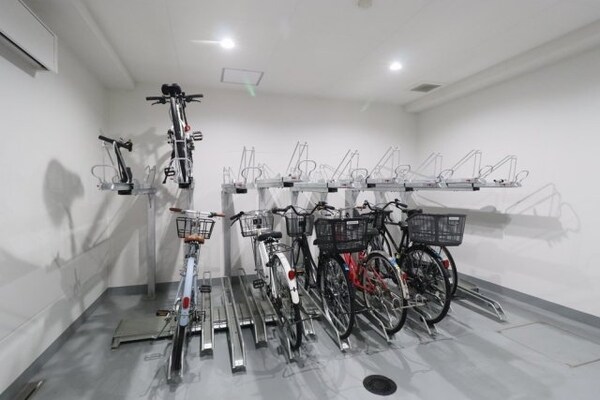 駐車場(駐輪場)