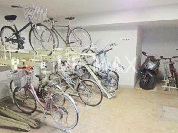駐車場(駐輪場)