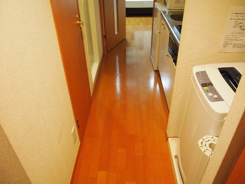 物件内観写真12　(別号室参照写真)