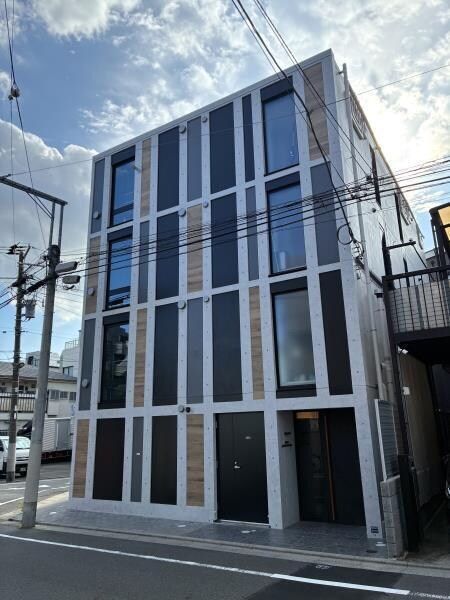 物件外観写真2　