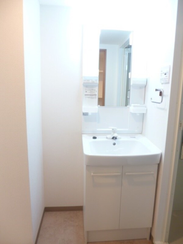 洗面・脱衣所(弊社は全物件が仲介手数料半月分+税でご紹介可能です。)