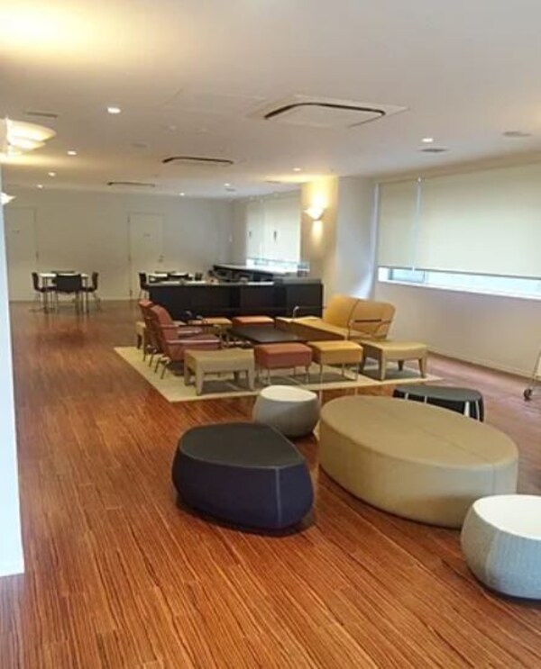 ロビー・ラウンジ